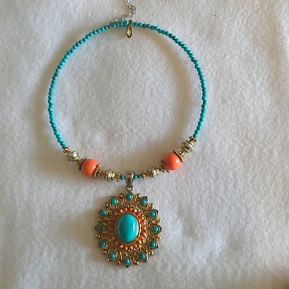 Southwest style necklaces and bracelets - Picture 4 of 8